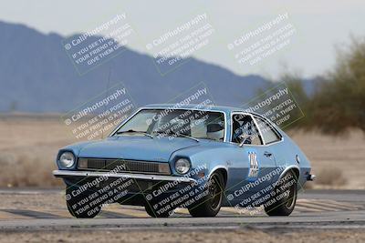 media/Jan-03-2026-SCCA SD (Sat) [[c9b9d14034]]/3-Intermediate 2 Group/Session 2 Turn 4 Tree of Life/